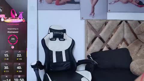 Dani online show from September 15, 4:08 pm