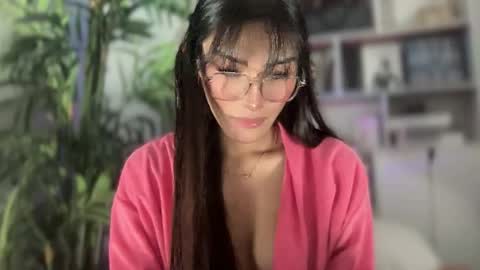 danica_walton online show from January 16, 1:47 pm