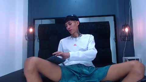 Daniel Delux  online show from October 8, 11:49 am