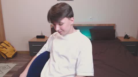 Daniel  Jerry online show from February 21, 9:22 pm