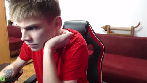 Daniel online show from December 2, 12:46 pm