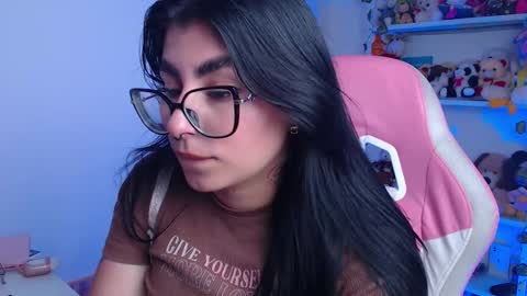 DANIELA online show from December 5, 3:32 pm