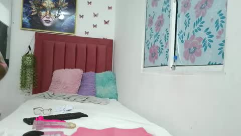 daniela_lan online show from October 26, 8:04 am