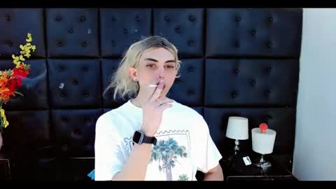 daniela_pink_ online show from March 5, 10:30 pm