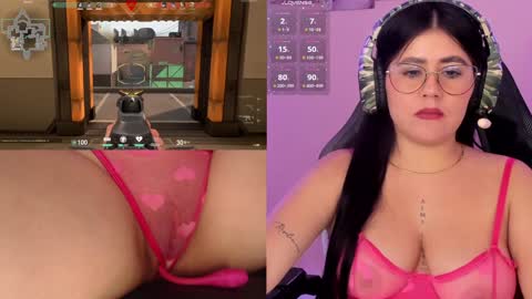 Snapshot of danielamendez__ chatting on February 6, 4:47 pm Dani online show from February 6, 4:47 pm