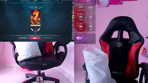 Snapshot of danielamendez__ chatting on February 15, 6:33 pm Dani online show from February 15, 6:33 pm
