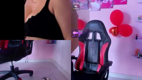 Snapshot of danielamendez__ chatting on February 11, 6:44 pm Dani online show from February 11, 6:44 pm