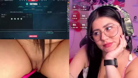 Snapshot of danielamendez__ chatting on February 17, 3:55 pm Dani online show from February 17, 3:55 pm