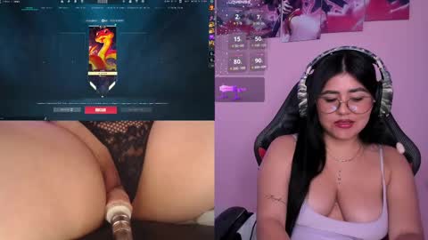 Snapshot of danielamendez__ chatting on February 21, 1:55 pm Dani online show from February 21, 1:55 pm