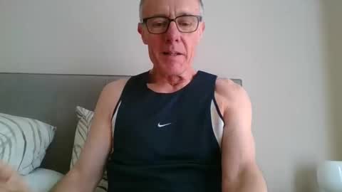 danielcoxone online show from February 27, 11:50 am