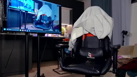 Daniel Kraig online show from February 11, 10:13 pm