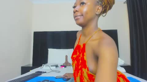 danielle_rock online show from May 10, 10:21 am