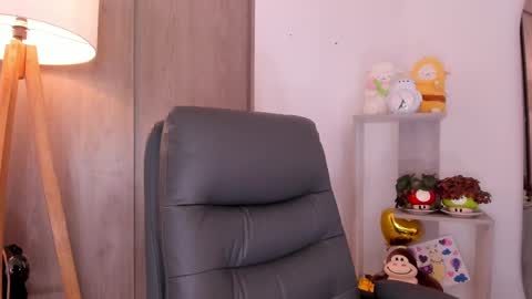 Danielle Rose online show from September 24, 10:27 pm