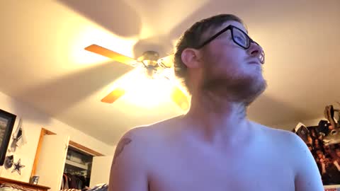 Daniel    y. online show from November 10, 11:29 pm