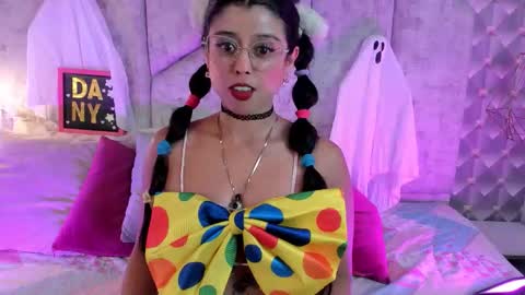 DaniiBelluci  online show from November 1, 4:00 am