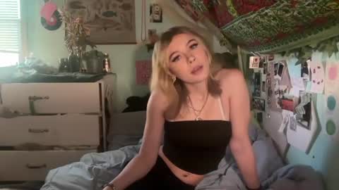 danilovexoxo online show from June 24, 9:22 pm