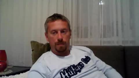 daniel online show from April 26, 11:46 pm