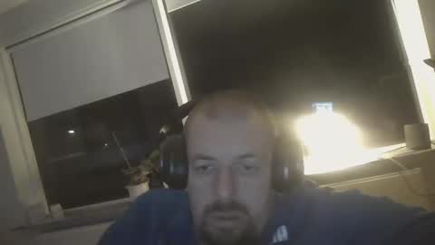 Snapshot of danishman1980 chatting on December 25, 11:42 pm danishman1980 online show from December 25, 11:42 pm