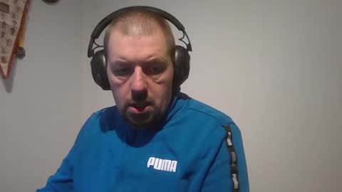 Snapshot of danishman1980 chatting on January 3, 8:21 am danishman1980 online show from January 3, 8:21 am