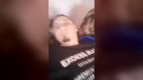 danizoltan94 online show from July 17, 11:56 am