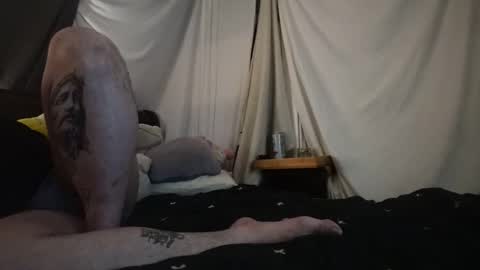 ForAFriend online show from April 22, 8:32 am