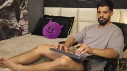 Dann saenz online show from February 25, 2:26 pm