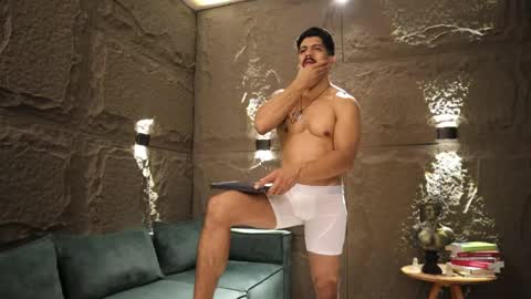 Dann saenz online show from February 28, 10:52 am