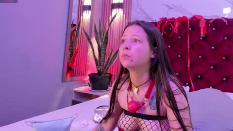 Danna  online show from January 8, 3:34 am