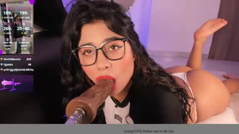 danna_adams1 online show from May 22, 7:09 pm