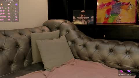 Danna  online show from October 1, 4:50 pm