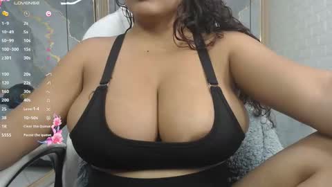 danna online show from November 27, 8:27 pm