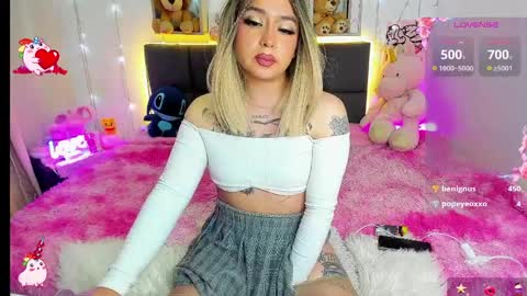 dannia_13 online show from April 6, 4:46 am