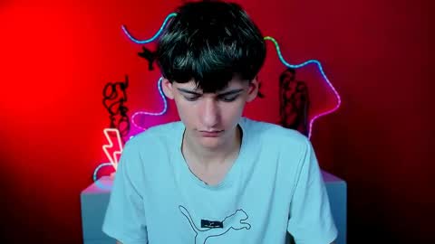 danny_dark1 online show from April 29, 7:08 pm
