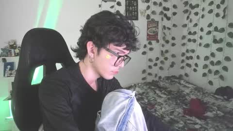 danny_phantom_09 online show from March 5, 4:21 am