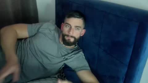 Snapshot of dannyk1990 chatting on December 23, 12:41 pm Naughtystr8D online show from December 23, 12:41 pm