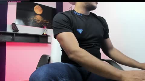 Snapshot of dante_bigboss chatting on February 26, 12:41 am Dante online show from February 26, 12:41 am