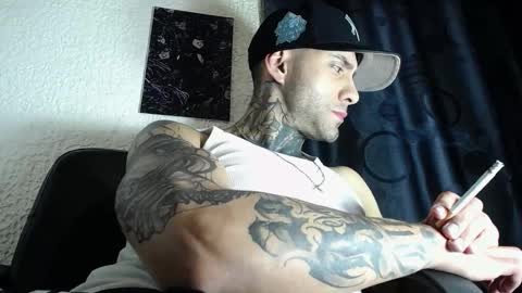 dante_d_angelo_ online show from November 17, 6:27 am