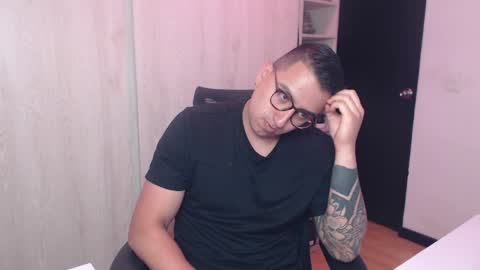 dantevesper online show from April 1, 3:29 am