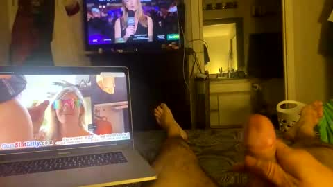 uncutsolojerkinwatchmecumonmyself online show from May 30, 11:08 am