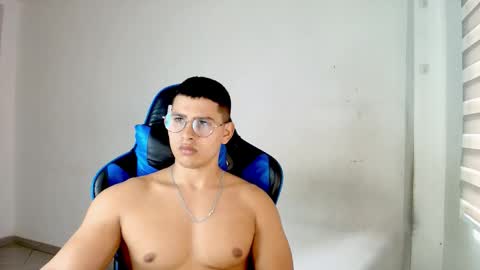 Dantraxx online show from February 15, 7:12 pm