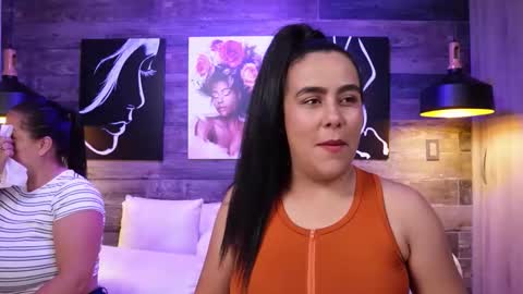 Snapshot of dany_alexa chatting on October 10, 12:33 pm Dany And Alexa online show from October 10, 12:33 pm