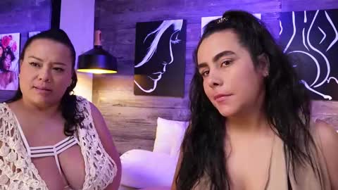 Snapshot of dany_alexa chatting on September 30, 1:21 pm Dany And Alexa online show from September 30, 1:21 pm