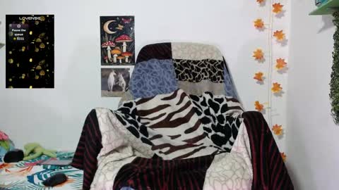 dany_milk online show from June 7, 1:55 am