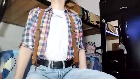 Daniel online show from April 9, 8:47 pm