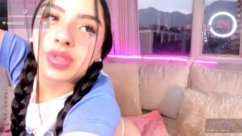 daphne_chers online show from November 21, 10:30 pm