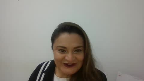 dapnne online show from February 20, 6:54 pm