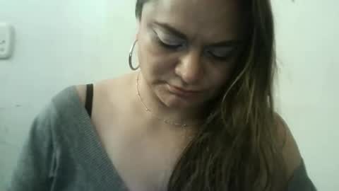 dapnne online show from April 9, 3:07 pm