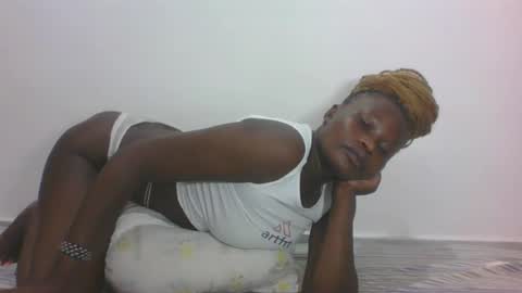 ESTHER online show from June 14, 4:58 am