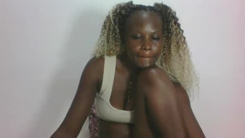 ESTHER online show from July 12, 5:54 am