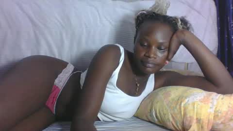 ESTHER online show from July 28, 10:42 pm